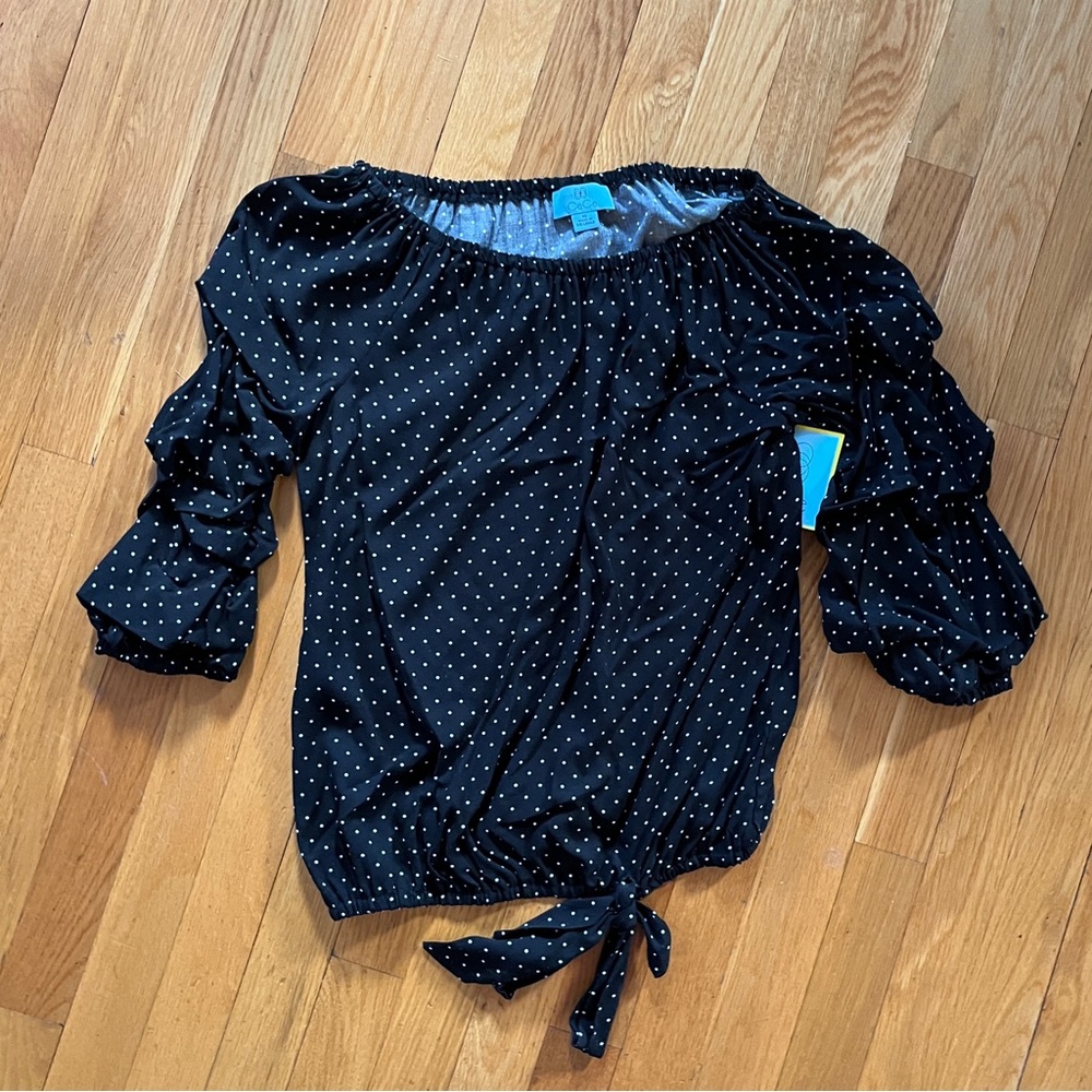 NWT Women’s XS CeCe Black White Dot Blouse Rouching on Sleeves Decorative Tie